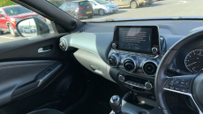 Nissan Juke 1.0 DiG-T N-Connecta 5dr Petrol Hatchback
